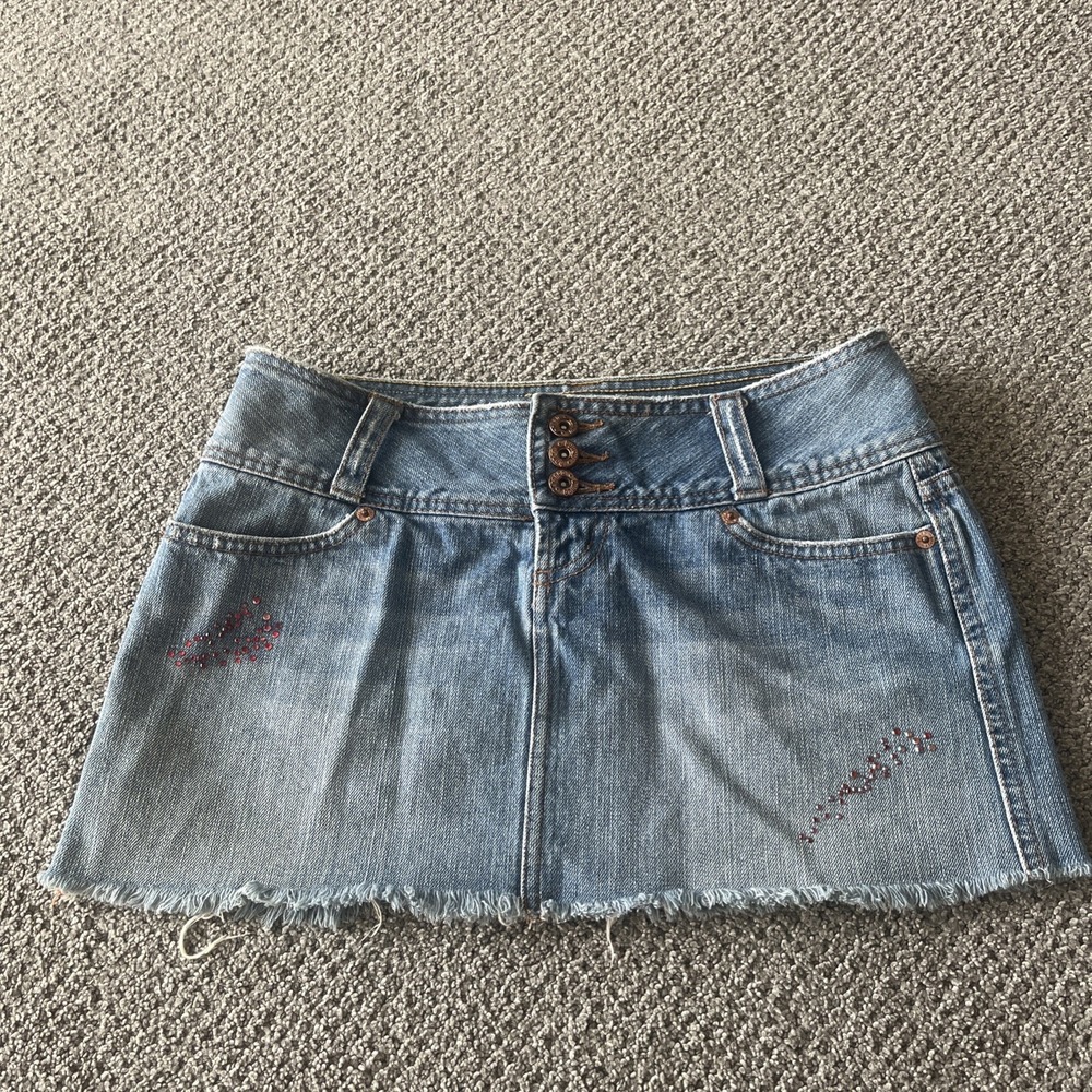 Vintage Bongo Y2K Low Rise‎ Jean Denim Mini Skirt. Size 7. Rhinestones.  90's